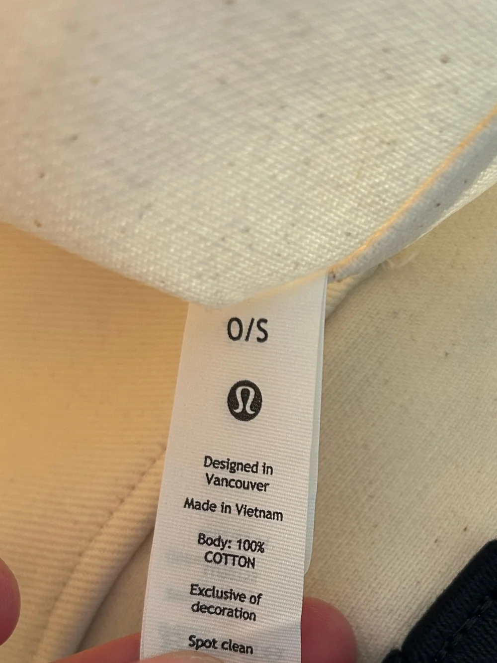 lululemon athletica carry cream